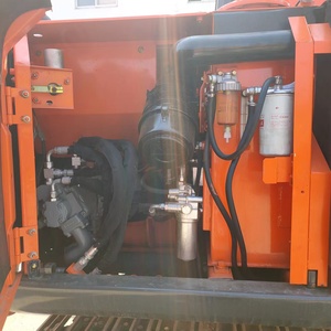 Excavatrice diesel Hitachi ZX70 d'occasion, 7 tonnes, mini-excavatrice sur chenilles, peinture d'origine, bon état des chenilles, modèle 2020, 54 CV - Product Image 6