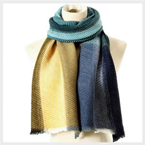 Écharpe longue en polyester de style nouveau, épaisse et chaude, châle pour femmes, tissage uni, fibre de polyester - Product Image 6