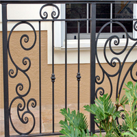 Rampe de balcon en fer forgé, garde-corps de terrasse avec design victorien, montage mural pour villa, véranda