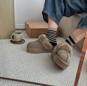 Stivali da neve invernali da <span class=keywords><strong>donna</strong></span> impermeabili con plateau in vera pelle in pelliccia massaggio antiscivolo e leggero per l'inverno - Product Image 3