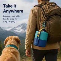 Boîte de transport portable pour animaux avec couvercle pour l'alimentation en extérieur et l'usage quotidien