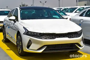 AUTO USATA KIA K5 2023 PANORAMICA <span class=keywords><strong>2</strong></span>.0L FWD DI BELLO ASpetto Pronta per l'Uso - Product Image 2