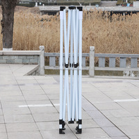 Cadre de tente carré en acier 3x3 pour événements en plein air marchés de nuit Protection contre la pluie solaire pour étals et campings célèbres sur Internet