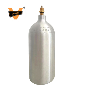 <span class=keywords><strong>Valve</strong></span> en laiton <span class=keywords><strong>de</strong></span> valves jetables portatives <span class=keywords><strong>de</strong></span> bouteille <span class=keywords><strong>de</strong></span> <span class=keywords><strong>gaz</strong></span> <span class=keywords><strong>de</strong></span> prix usine pour la crème fouettée <span class=keywords><strong>de</strong></span> <span class=keywords><strong>valve</strong></span> <span class=keywords><strong>de</strong></span> la cuisine 0.95l à la maison - Product Image 4