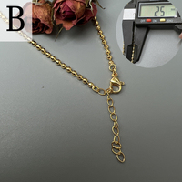 Collier chaîne tendance en chevrons, maillons trombone et mailles satellite pour femme, vente en gros