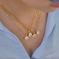 Collier en acier titane inaltérable avec zircon incrusté, design à bords côtelés, luxe léger, accessoires de mode, vente en gros