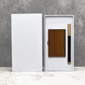 Hộp đựng danh thiếp gỗ Runwood, gỗ óc chó, gỗ beech, thiết kế miễn phí, hộp đựng danh thiếp, khắc laser logo tùy chỉnh, bộ quà tặng đựng danh thiếp - Product Image 3