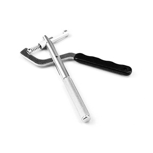 Outil de réparation de montre, <span class=keywords><strong>pince</strong></span> de retrait de sangle <span class=keywords><strong>à</strong></span> main, ajusteur de bracelet en métal multifonctionnel - Product Image 5