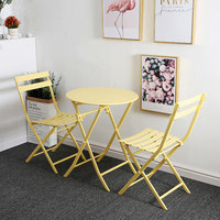 Ensemble table et chaises pliables 2 places en fer forgé rose pastel, style nordique, pour salons de thé, cafés et desserts – Le best-seller des réseaux sociaux