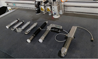 Máquina de Corte CNC Realtop de Alta Productividad 220V/380V 11kW para Alfombras/Alfombrillas/Tapetes con Cuchilla Oscilante y Cortador de Contornos