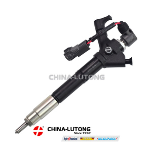 Пьезо-топливный инжектор 23670-26011 Форсунка Common Rail DCRI200110 для дизельного двигателя 2AD-FHV Toyota Lexus 23670-0R040 Denso - Product Image 2