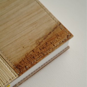 สมุดบันทึกแบบคลาสสิกพร้อมปกทำจากเปลือกไม้และโลโก้ที่ปรับแต่งได้ - Product Image 6