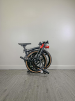 CRANSTON R9 Vélo Tricycle Pliant 16 Pouces 9 Vitesses, Cadre en Acier de Haute Qualité, Léger, Guidon en M, Mini Vélo Pliant