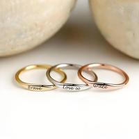 Bague de mode unisexe en acier inoxydable plaqué or 18 carats avec breloque ovale fine en forme de tulipe pour hommes et femmes