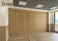 Cloison insonorisée mobile démontable à mur coulissant Cloison mobile de bureau auditorium à commande manuelle pliante en bois Cloison mobile