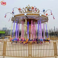 Manèges de fête foraine : Chaise volante rotative, équipement d'amusement extérieur personnalisé, structure stable pour carnaval mobile et événements en plein air