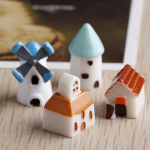 Adorno de resina 3D Micro paisaje decoración miniaturas casa molino de viento estilo cabaña Castillo para DIY suculenta/Hada/maceta - Product Image 3