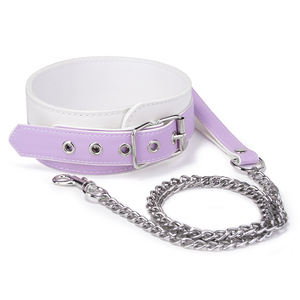 Collar de Estrangulamiento Fetiche de Bondage y Restricción para Esclavos BDSM, Diseño Lindo, Color Morado, con Cadena de Metal - Product Image 1