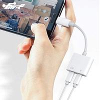 2-in-1 OTG Kopfhörer-Splitter 3,5mm Klinkenadapter Ladekonverter-Kabel für iPhone Smartphone iOS-Geräte
