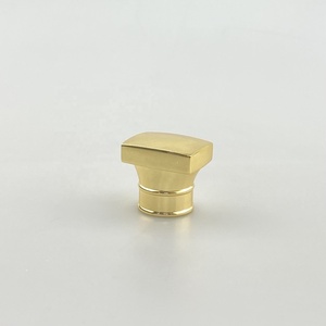 Flacon de parfum carré en alliage de zinc avec pulvérisateur à pompe, design personnalisable et marque personnalisée - Product Image 6