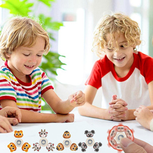 Juguete Giratorio de Tres Aspas con Diseño de Animalito Adorable, Juguete de Mano Giratorio, Mini Gadget Educativo - Product Image 5