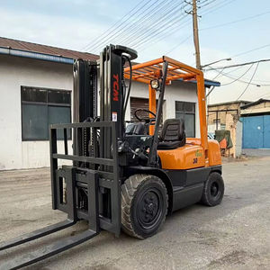 Montacargas Usado Japonés TCM para HELI MITSUBISHI de 3 Toneladas FD30/50/70 con Desplazador Lateral y Motor Diésel - Product Image 1