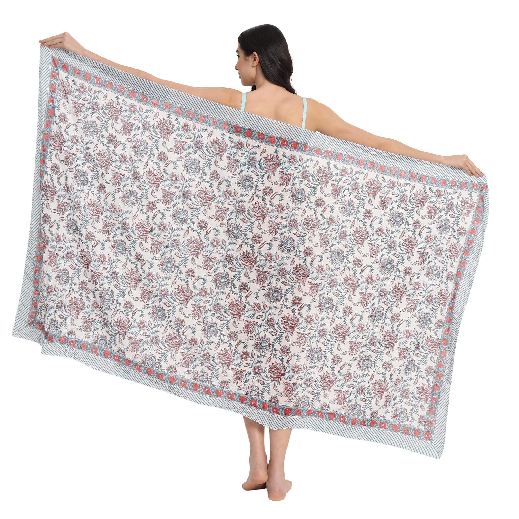 สีเขียวอมฟ้าและสีแดงไหม้