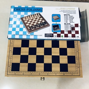 Nuevo producto de <span class=keywords><strong>ajedrez</strong></span>, pegatina de <span class=keywords><strong>ordenador</strong></span> de bambú, tablero de <span class=keywords><strong>ajedrez</strong></span> de plástico con hoja de esponja en caja interior - Product Image 2