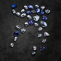 Applique murale LED en verre artistique soufflé à la main pour intérieur, idéale pour salon, chambre, couloir, ou comme éclairage d'ambiance