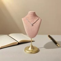 Présentoir à bijoux en microfibre de luxe-Buste de collier de qualité supérieure pour une présentation élégante