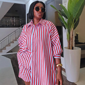 <span class=keywords><strong>Completo</strong></span> Casual da <span class=keywords><strong>Donna</strong></span> Taglie Forti con Camicia a Maniche Lunghe a Righe Verticali e Pantaloncini, Stile Africano <span class=keywords><strong>Sexy</strong></span> con Schiena Scoperta - Product Image 1