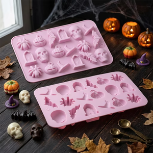 Molde de Silicona para Dulces de Halloween, 18 Cavidades, Bandeja para Chocolate, Gomitas y Pasteles, Diseño de Calavera, Calabaza y Murciélago, Antiadherente y Reutilizable - Product Image 4