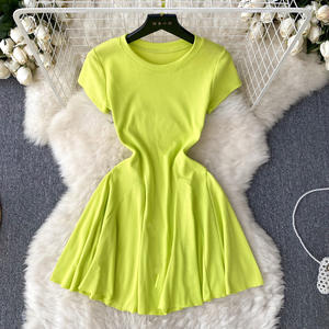 Vestido Plissado de Manga Curta e Gola Redonda Casual Puro Moda Verão Feminino Temperamento Fashion - Product Image 4