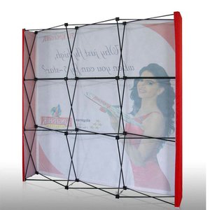 Exhibidores Portátiles con Gráficos Personalizados para Ferias Comerciales y Eventos, Soporte para Pancartas y Estructuras de Exhibición - Product Image 4