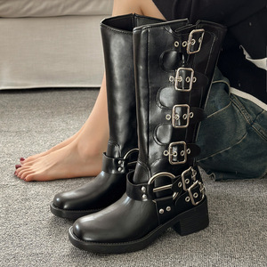 <span class=keywords><strong>Stivali</strong></span> Al Ginocchio Neri da <span class=keywords><strong>Donna</strong></span> in <span class=keywords><strong>Pelle</strong></span> con Fibbia Metallica e Punta Quadrata, <span class=keywords><strong>Stivali</strong></span> Lunghi Stile Punk da <span class=keywords><strong>Donna</strong></span> Autunno 2026 con Tacchi Larghi, Stivaletti da Motociclista - Product Image 2
