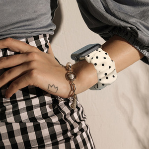 <span class=keywords><strong>Montre</strong></span> de mode personnalisée compatible avec un élastique <span class=keywords><strong>à</strong></span> cheveux imprimé tendance, bande de charme en <span class=keywords><strong>tissu</strong></span>, scrunchie - Product Image 2