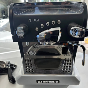 Máquina de Café Automática Comercial Nueva, Programable, para Uso en Exteriores, Hoteles y Automóviles, con Energía Solar, Venta al Por Mayor - Product Image 1