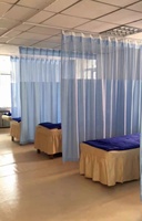 Tissu polyester tissé teint de haute qualité pour textile de maison, rembourrage, rideaux de lit et de cabine, bactériostatique, ignifuge, imperméable