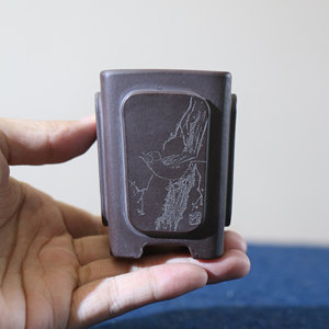 Maceta Cuadrada de Arcilla Morada Hecha a Mano con Diseño de Pájaro Tallado, Estilo Chino Clásico, Maceta Pequeña - Product Image 2