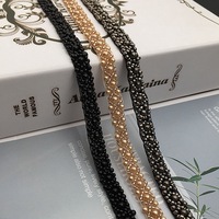 Renda manik-manik buatan tangan Gillian dengan hiasan mutiara dan berlian imitasi untuk gaun pengantin dan rok