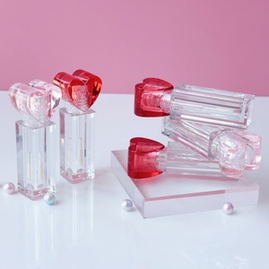 Tubes à rouge à lèvres roses avec logo personnalisé, contenants en plastique transparent rectangulaires de 3,5 ml, <span class=keywords><strong>bouchon</strong></span> en forme de cœur, emballage cosmétique, sérigraphie - Product Image 1