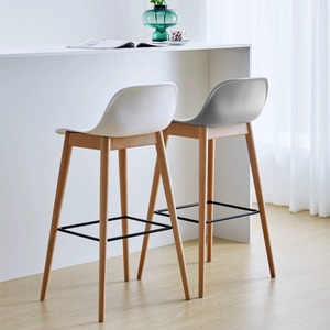Chaise de bar moderne en PP et bois, idéale pour cuisine, bar à domicile et hôtel – Offre spéciale - Product Image 6
