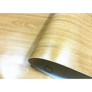 Film auto-adhésif en PVC à grain de <span class=keywords><strong>bois</strong></span>, finition mate et brillante, personnalisable pour la transformation de meubles économiques - Product Image 3