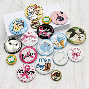 Badge en métal personnalisable de 25 mm pour la vente en gros, estampage 3D, artisanat DIY, badge décoratif en métal pour vêtements de mode - Product Image 3