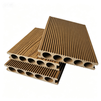 Dek Lantai WPC (Wood Plastic Composite) Rustic Embossed Smooth Square 18mm, Sistem Interlocking, Motif Kayu, Tahan Cuaca, Cocok untuk Tepi Kolam Renang
