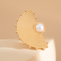 Bague de cocktail géante en alliage, motif plume géométrique scintillante, pour femme, tendance, idéale pour les fêtes et les cadeaux, avec perles d'imitation