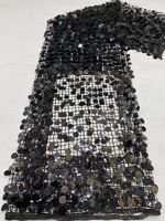 Nouveau tissu brodé à sequins ajouré en maille 3+18mm, dentelle perlée dorée, sequins ronds et sequins carrés en maille pour jupe femme