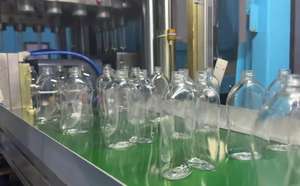 เครื่องขึ้นรูปขวด PET ขนาดใหญ่แบบฉีดขึ้นรูป-ยืด-เป่าอัตโนมัติ HGY650-V4 ประสิทธิภาพสูง ระบบ ISBM ขั้นตอนเดียว - Product Image 3