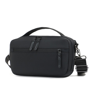 Bolso Bandolera Deportivo de Moda, Nuevo, Ligero, Impermeable, Multifuncional, de Tela Oxford - Product Image 1