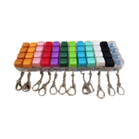 Clavier à 4 boutons, porte-clés anti-stress, clavier à 4 touches, jouets de décompression, clic-clac de clavier avec lumière LED, porte-clés